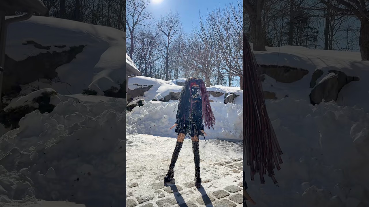 industrial dancing ~ cyberlox, pvc shrug, mask and choker from my shop 