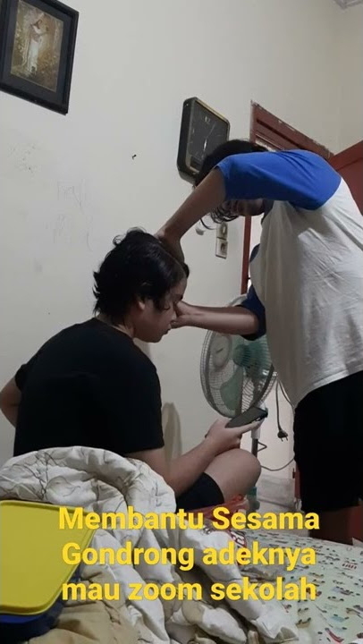 Anak sekolah gondrong mau zoom, terpaksa disembunyikan gondrongnya