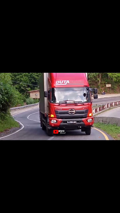 Indahnya saling membantu sesama supir