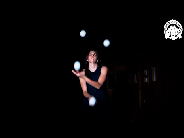 IJA Tricks of the Month by Taylor Glenn from USA | juggling balls class=