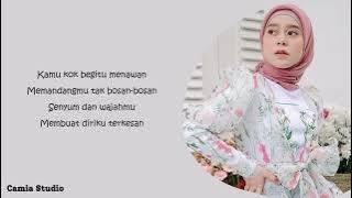 LESTI - Terkesan (Lirik Video) ~ Kamu kok begitu menawan memandangmu tak bosan-bosan