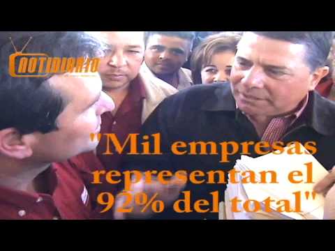 Alfonso Elias Serrano recibe 27 mil firmas de apoy...