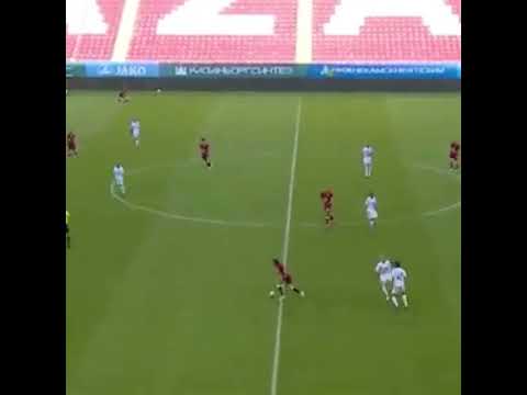 ხვიჩას საოცარი ფინტი - ერთი მოძრაობით გამქრალი 2 მეტოქე