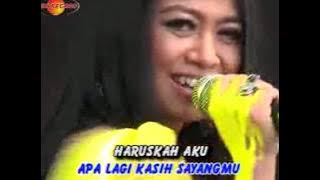 Lilin Herlina - Mawar Ditangan Melati Dipelukan | Dangdut ( Music Video)