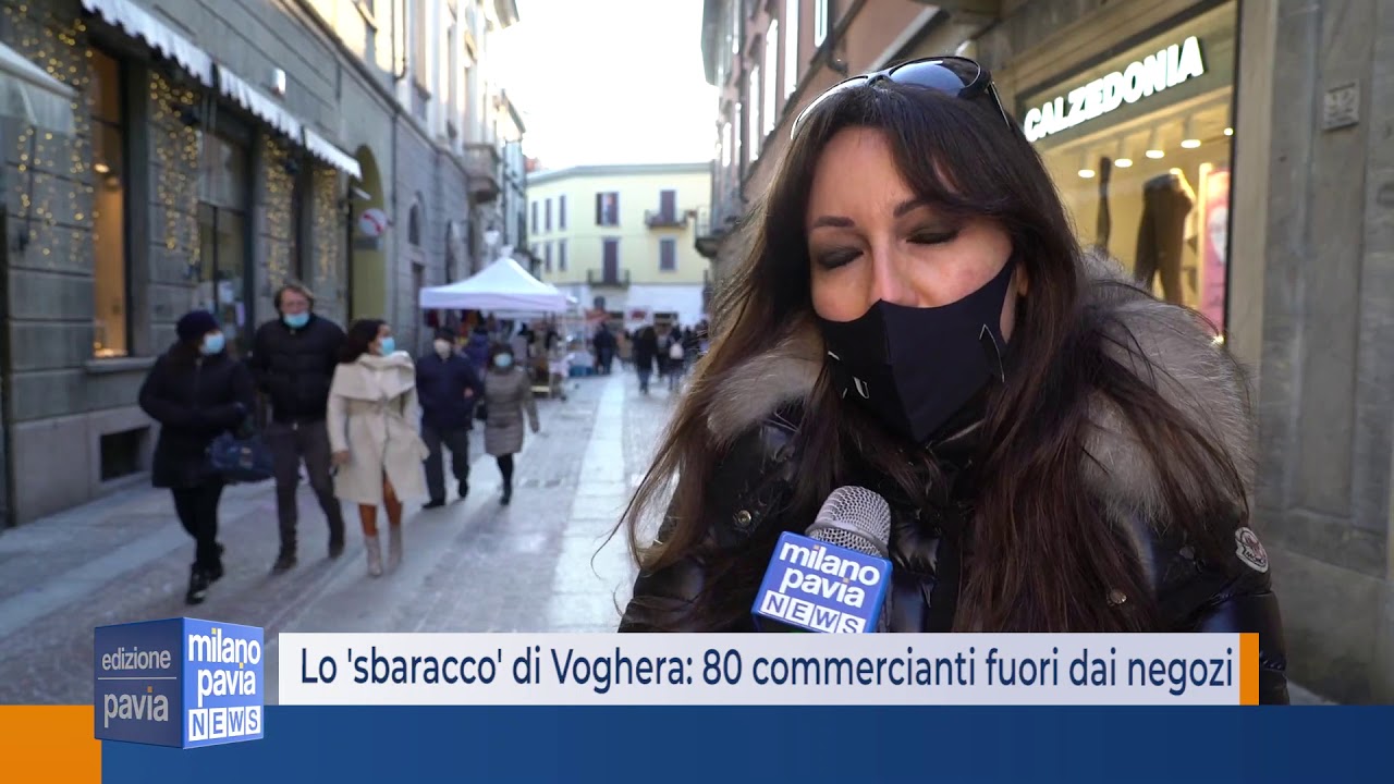 Lo 'sbaracco' di Voghera: 80 commercianti fuori dai negozi
