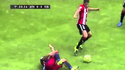 Lionel Messi falla un penalti ante Gorka Iraizoz   Athletic Bilbao vs Barcelona 1