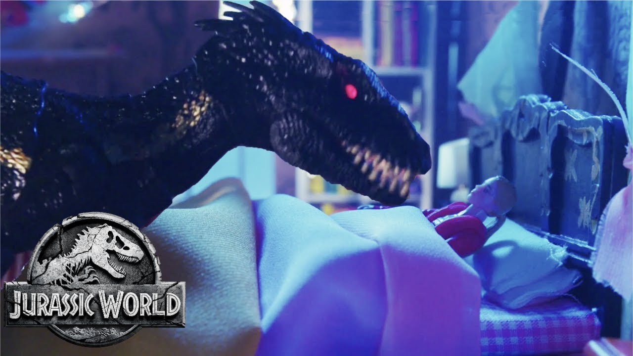 Blue Vs Indoraptor Sweded Jurassic World Fallen Kingdom Mattel Action Youtube