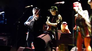 The Waterboys - When Ye Go Away (Live at Roundhouse, London)