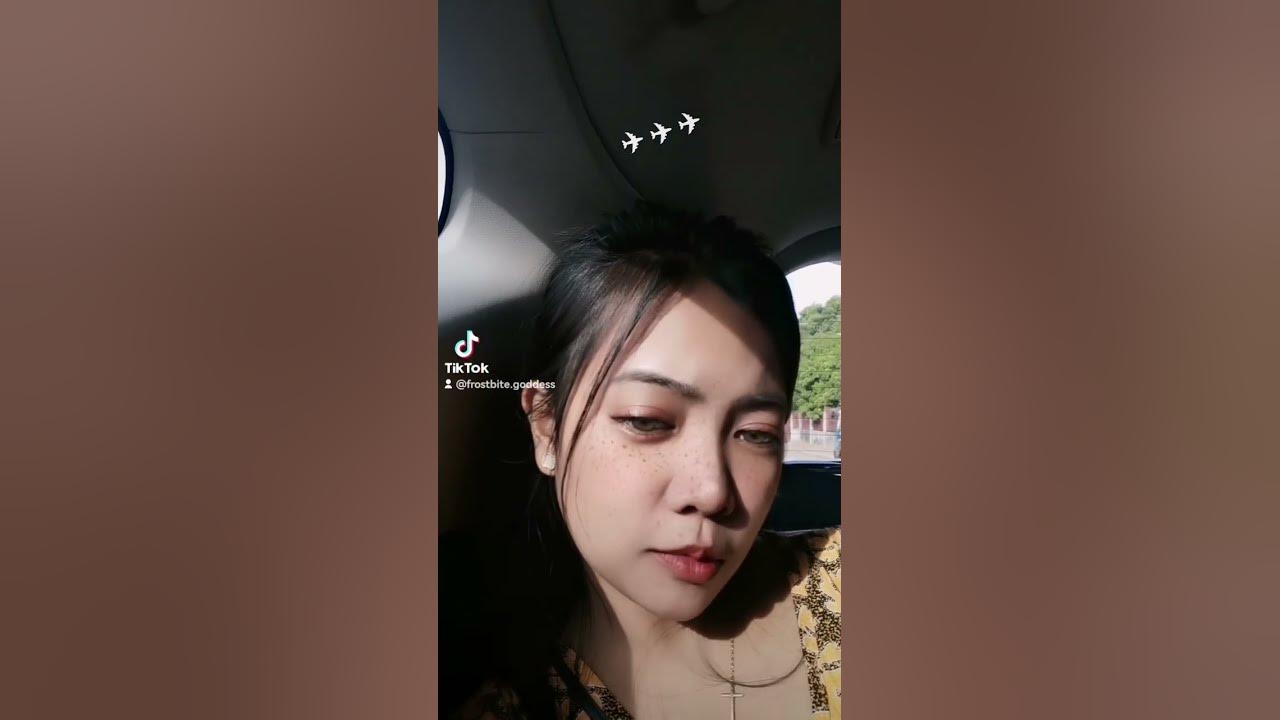 Tiktok - Bout to catch another flight (yeah) he apple bottom make 'em