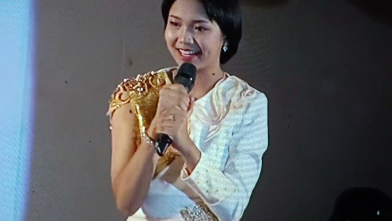 เพรชเม็ดงามแห่งเมืองกาญจน์มอบบทเพลงอันไพเราะให้พ่อๆแม่ๆ#สาวเมืองกาญจน์#ต้นข้าวดวลเพลงชิงทุน 