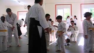 Fujita Shihan 8th Dan teaching kids Aikido 2005 (1) screenshot 4