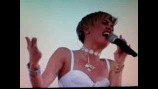 Miley Cyrus Crying ( Wrecking Ball )