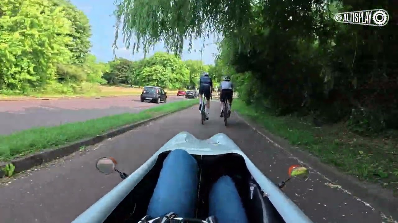 Essai de vélomobile sur le circuit de Longchamp : 39,4 km/h de moyenne