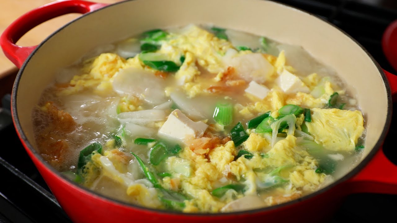 Bugeoguk (Dried pollock soup: 북어국)