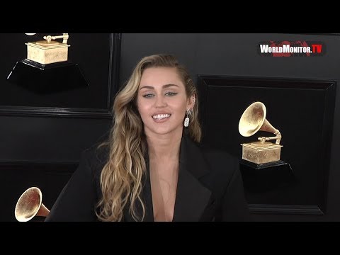 Miley Cyrus arrives at 2019 Grammy Awards Red carpet - YouTube