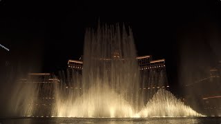 Fountains of Bellagio - In the Mood (central view)