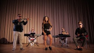 Video thumbnail of "Jadranka Bangová & Band - Nalaď sa"