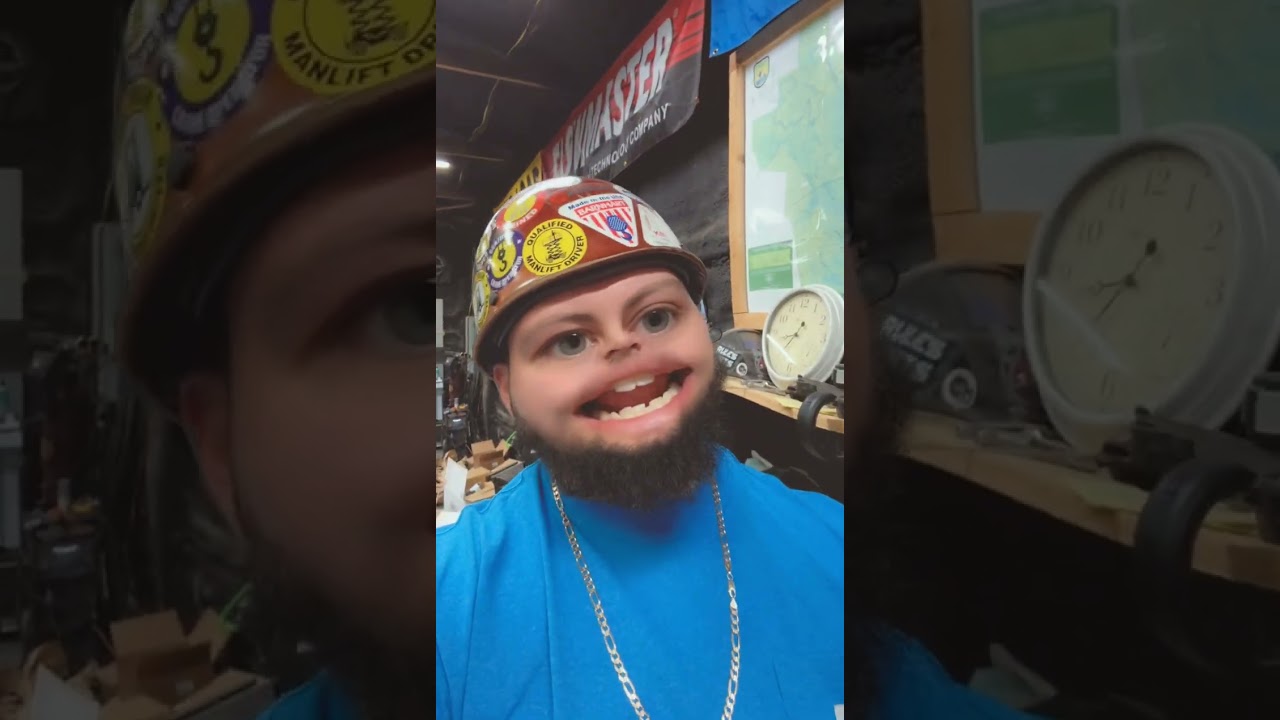 Ricky needs a date to the Christmas party! #RickyAndTheBoss #BreadstickRicky 