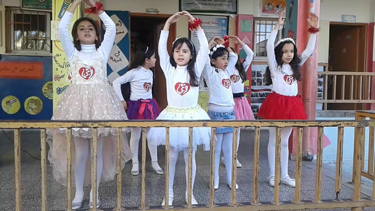 استعراض لأنشودة 