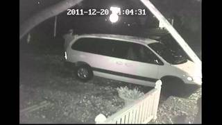 UPS Christmas Package Thief2 - Texas Oaks, (TOSNA) Austin, Texas