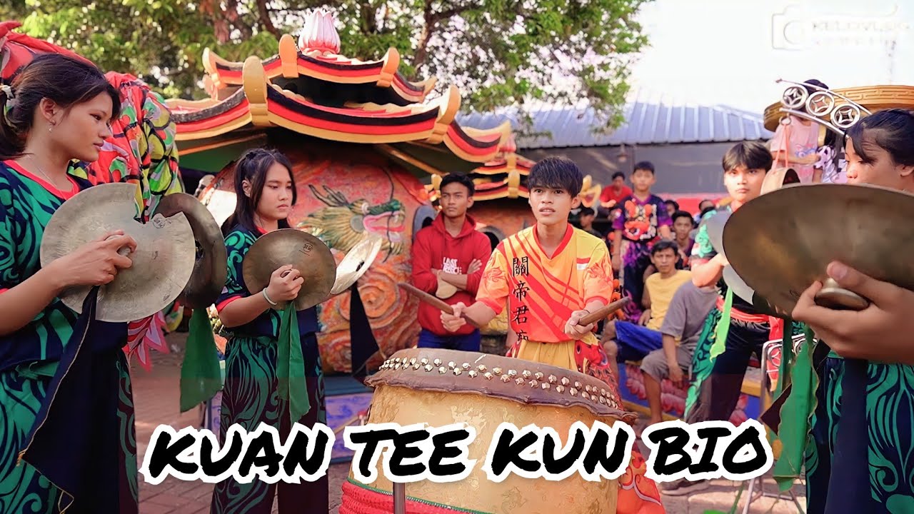 PENAMPILAN MUSIK LIONG & BARONGSAI KUAN TEE KUN BIO DI SEJIET KELENTENG TJO SU BIO KE 75 TH