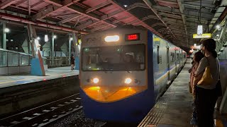 11/12 1233次EMU700型阿福號(代打EMU900型電聯車)汐科站停車
