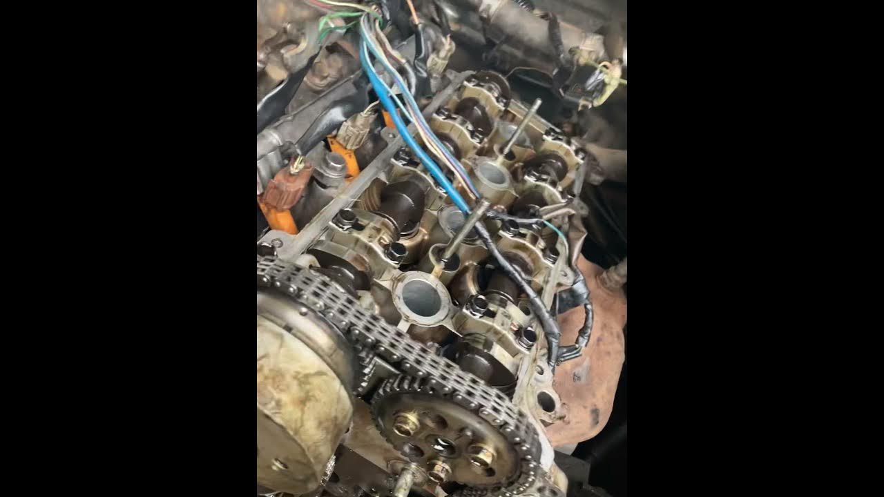 Toyota avanza 2013 timing chain and timing marks - YouTube