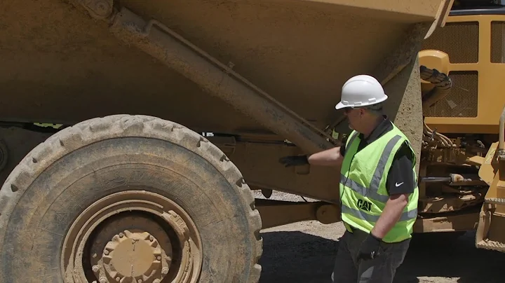 Cat® 730 Articulated Truck - Pre-shift Walkaround