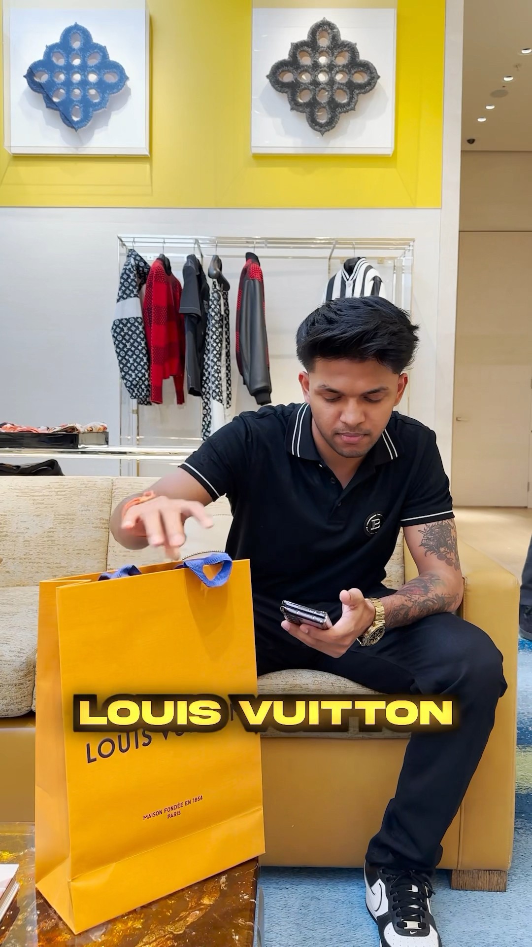 Three lakh rupees LV shopping #shorts #viralvideo #rich #dubai