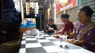 MAKAN MALAM SAMA BERKAT NIKMAT BANGET LUAR BIASA