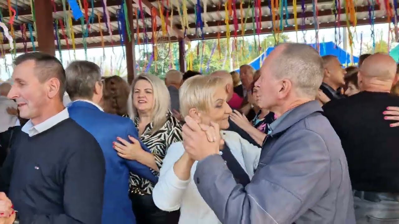 'W moim ogródeczku bieliło się płótno' - kapela Stąporkowska w Jedlni Letnisko