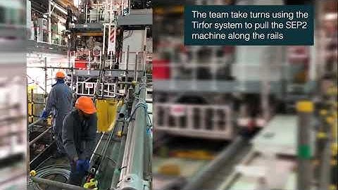 The Silo Emptying Plant (SEP2) moving into position