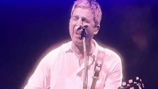 Download Lagu Oasis - Half The World Away - 16/08/2025 - Dublin, Ireland  MP3