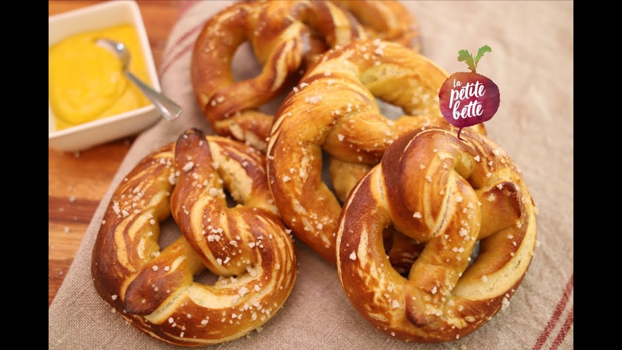 Recette de PRETZELS (bretzels) géants maison 🥨 pour OKTOBERFEST