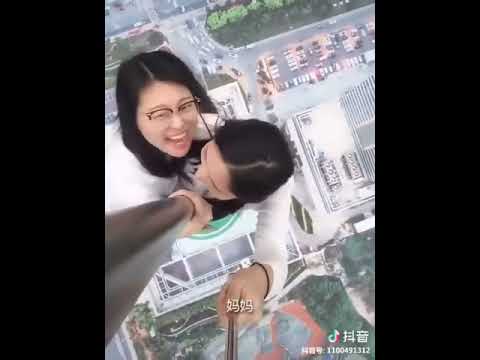 Fake Rooftoppers In China