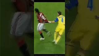 Jamais Faça Isso Com Ronaldinho Gaúcho. #Ronaldinho