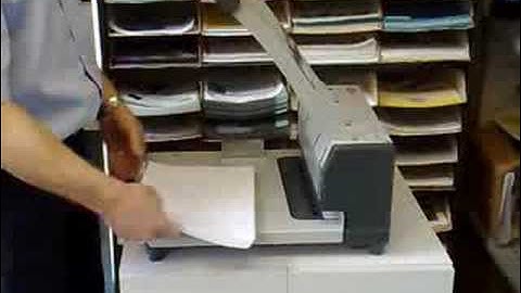 (Chilvers) SPC SFP11 heavy duty 4 hole punch