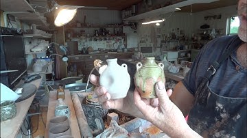 How to throw an irregular tea bowl - Simon Leach