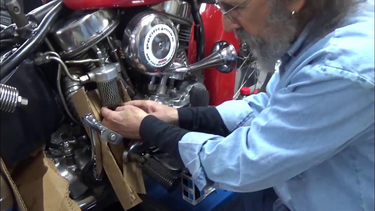 Changing Oil and Filter on a Harley Davidson Panhead YouTube