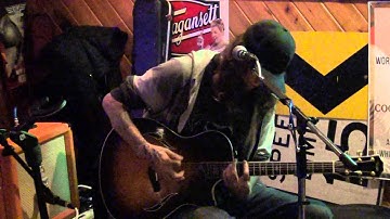 sean danielsen  with this knife @ Country Tavern 5-19-15