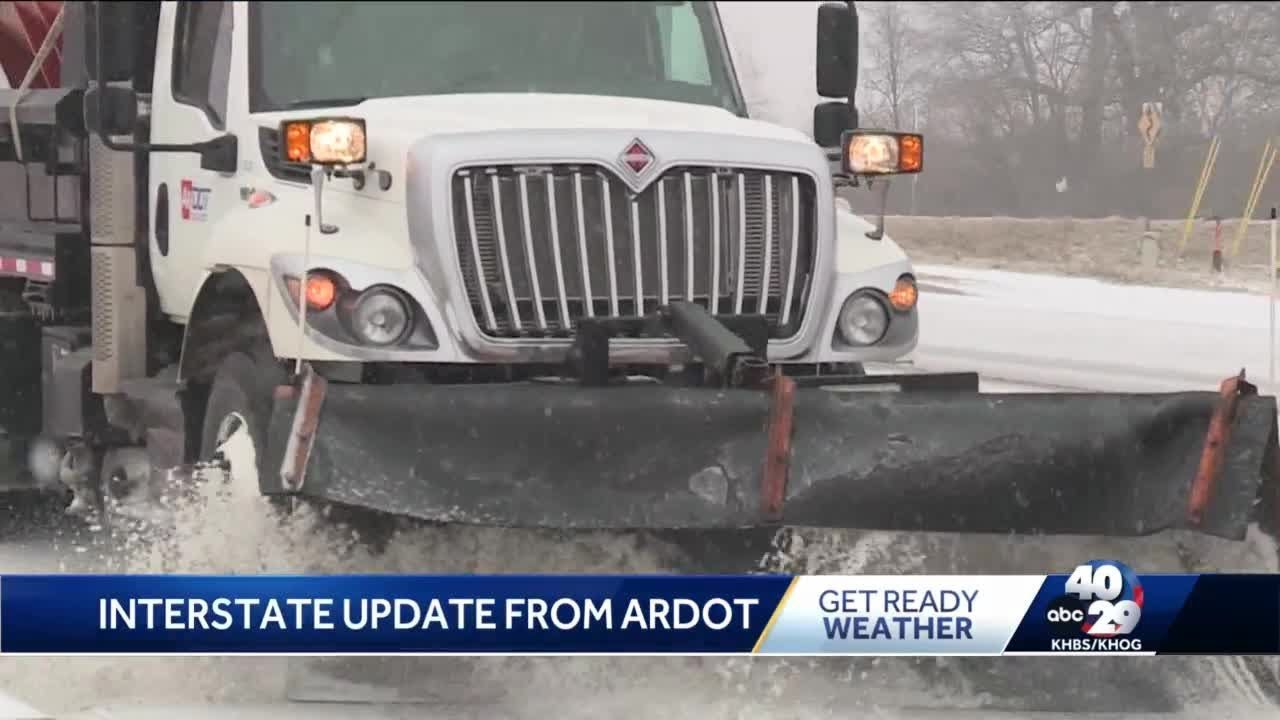 Arkansas road crews hope for help from the sun on Friday - YouTube