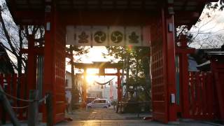 冬至の日の生島足島神社での夕日