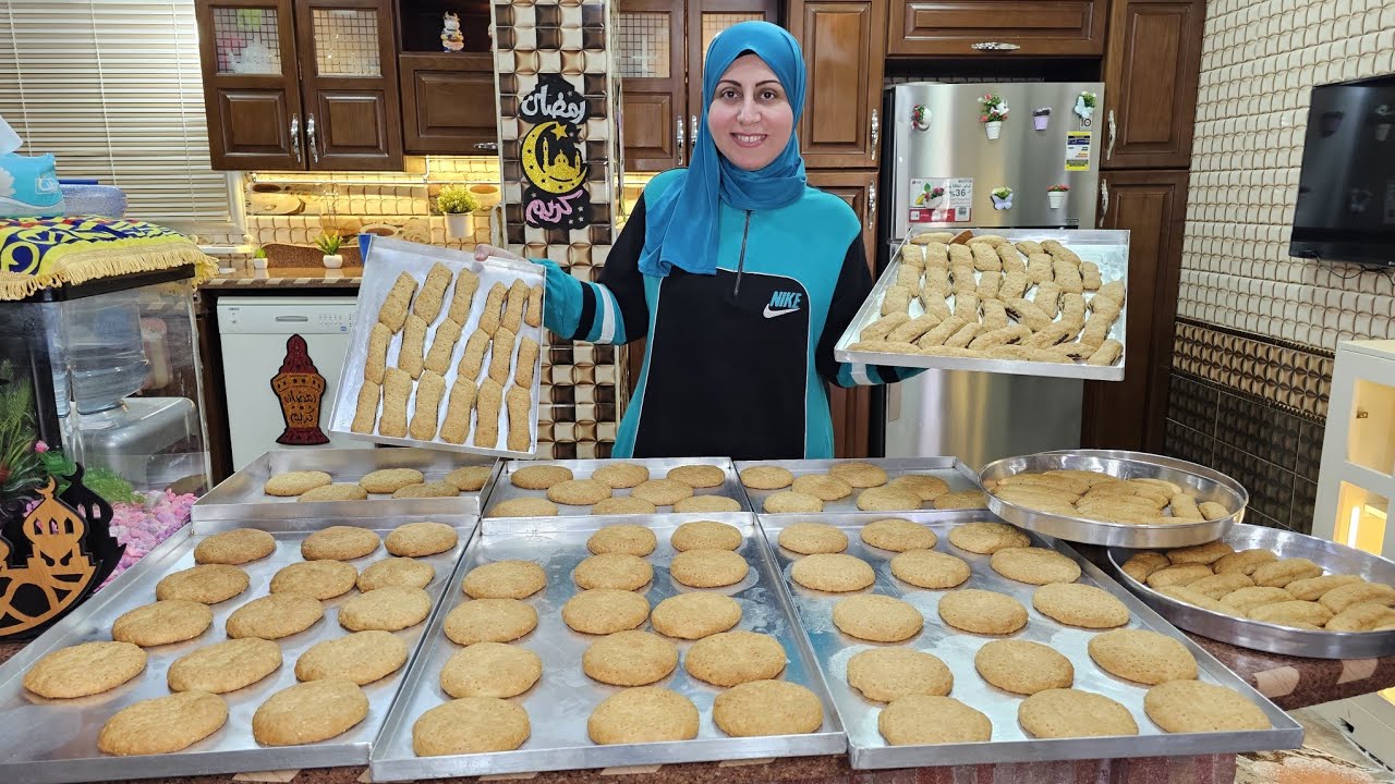 حضريها لأول ايام العيد مع الشاي باللبن تحفففففه بجد  🥰 الفتوت والمنين والقراقيش بالعجوة