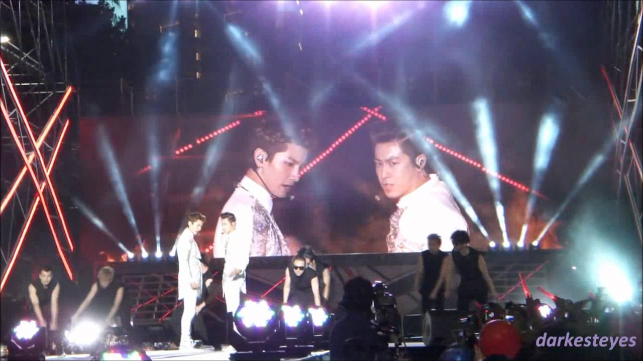 [Fancam] 121007 TVXQ - Keep Your Head Down at Gangnam Festival