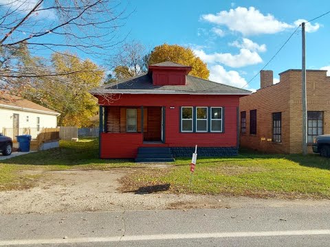 241 Pine Street, Benton Harbor, MI home video tour
