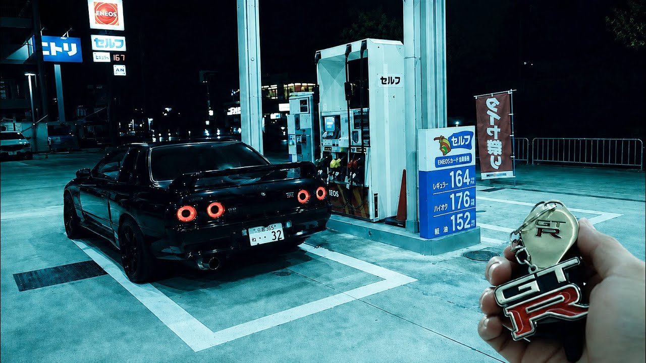 A Sleepless Night in Japan — Midnight Drive in My Dream R32 GT-R