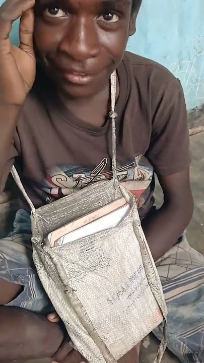 Spil Bags for Papuan interior students #papua #southpapuas #merauke