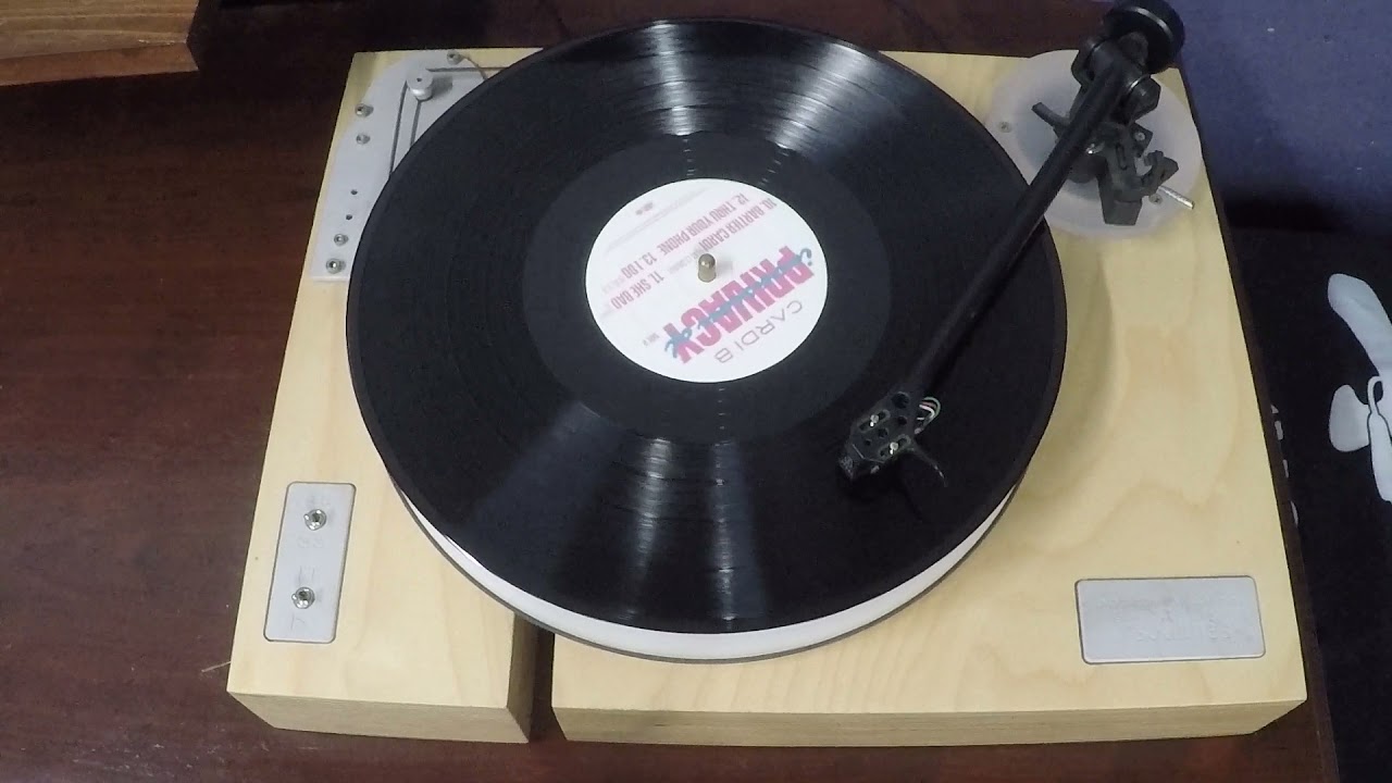 Cardi B - Invasion Of Privacy - D3 - Thru Your Phone - Live Vinyl Recording