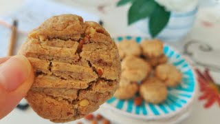 杏仁(花生)酱加全麦面粉简单一做，没想到这么好吃 Mix Whole Wheat flour with Almond (peanut) butter, So delicious.