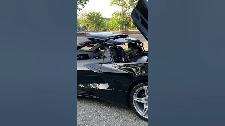 2023 C8 Corvette Hard Top Convertible and how it works! - DayDayNews